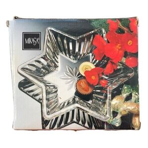 Mikasa Diamond Fire Star Design Sweet Dish 7.5"‎